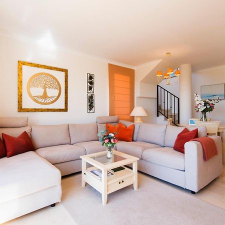 Rentandhomes Penthouse Elviria Golf Marbella Eksteriør billede