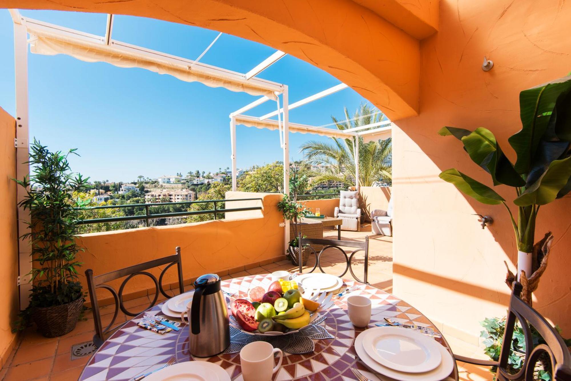 Rentandhomes Penthouse Elviria Golf Marbella Eksteriør billede