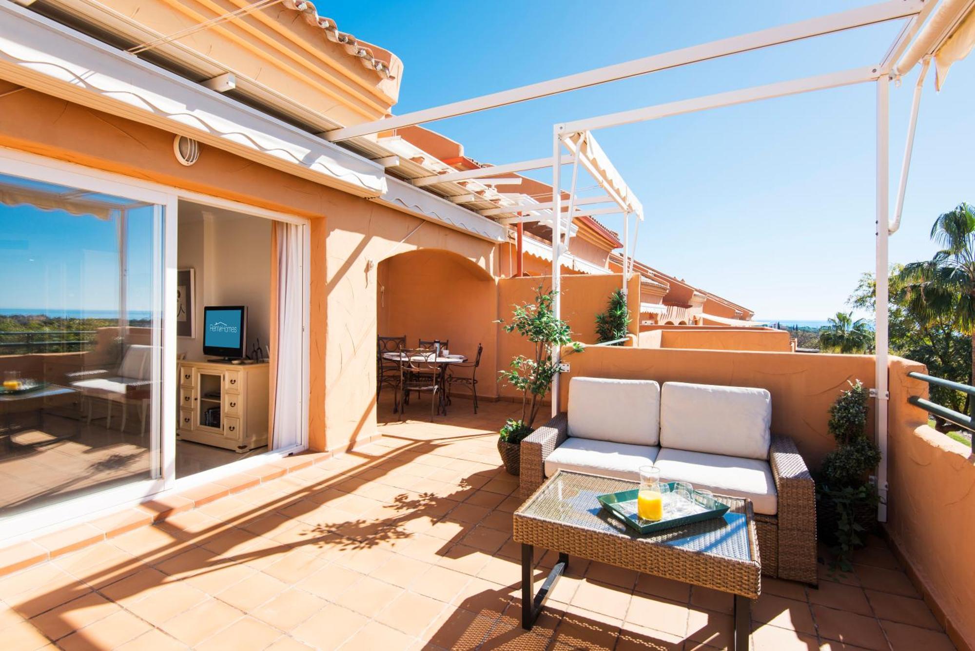Rentandhomes Penthouse Elviria Golf Marbella Eksteriør billede