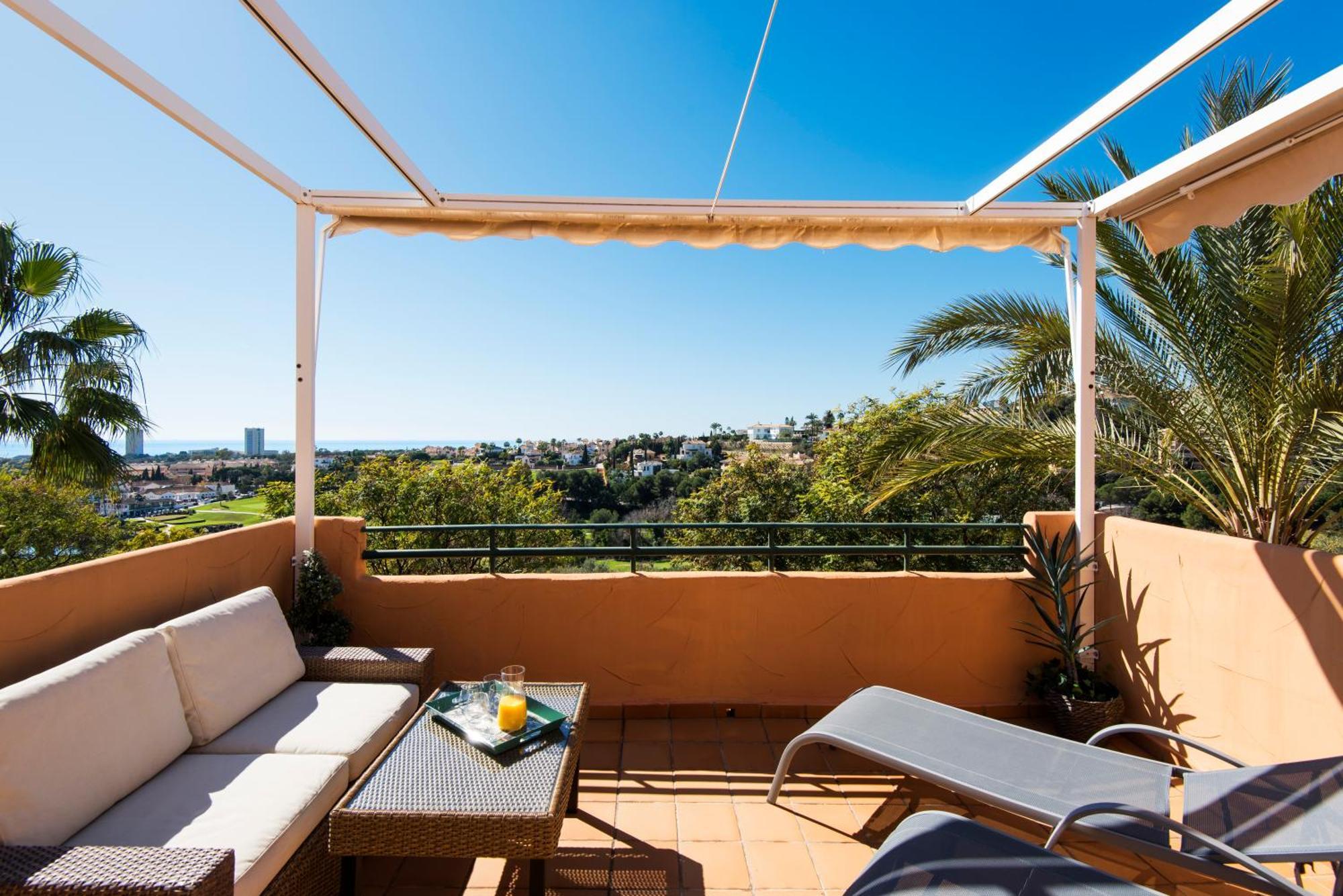 Rentandhomes Penthouse Elviria Golf Marbella Eksteriør billede
